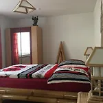 Stadtferienwohnung *