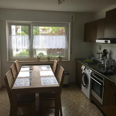 Stadtferienwohnung アパート